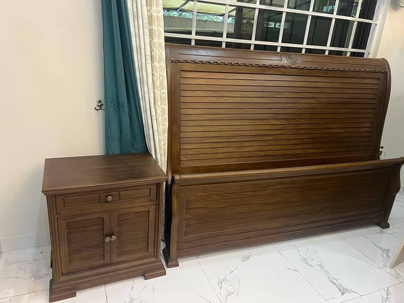 shesham wooden bed for sale complete set 2