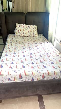 Foam padded bed with free mattress new condition