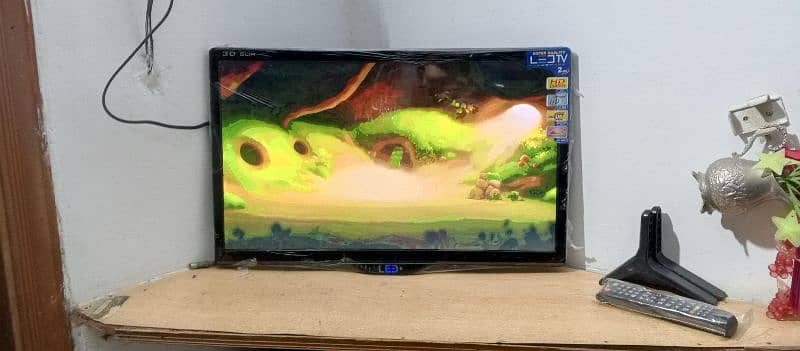 Android led tv 24 inch  screen size 4