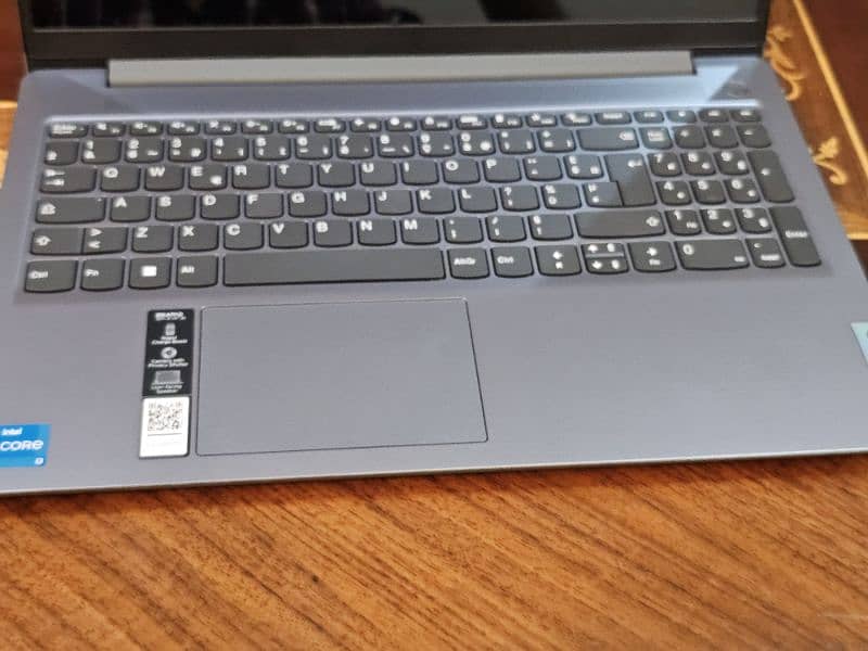 Lenovo Ideapad Slim 3 brand new 16