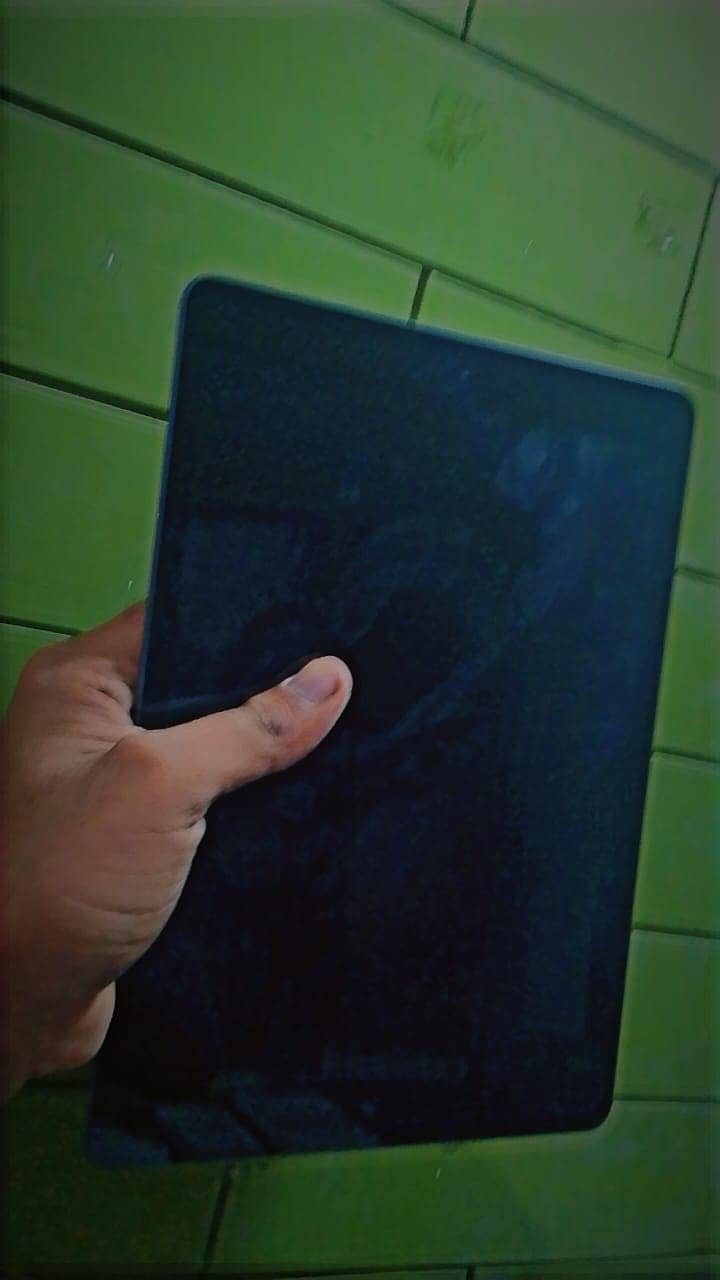 Apple iPad 8th Generation 2