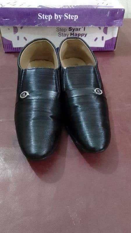 Shoes formal for kids size 9 2