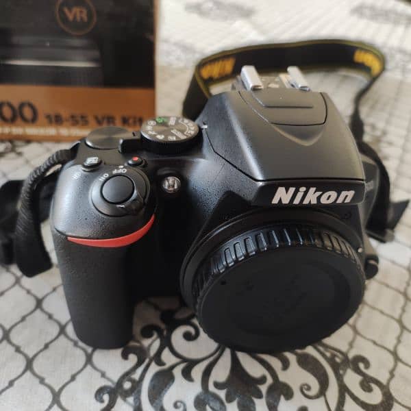 Nikon camera D3500 5