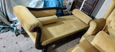 Dewan And Sofa Chair or Coffee table