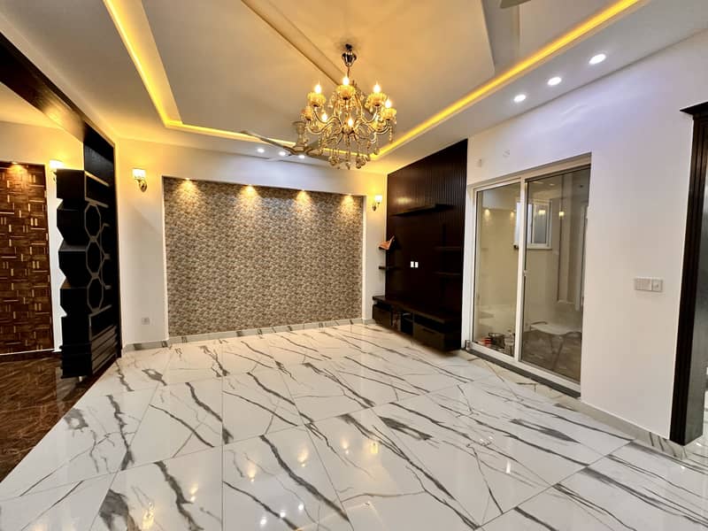 10 Marla Brand New House Available For Sale In Formanites Housing Scheme Lahore 0