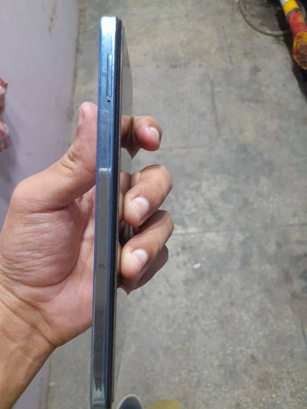 Infinix Hot 40i (8+8/256) 10/10 lush condition 6 Mnth worinty with Box 3