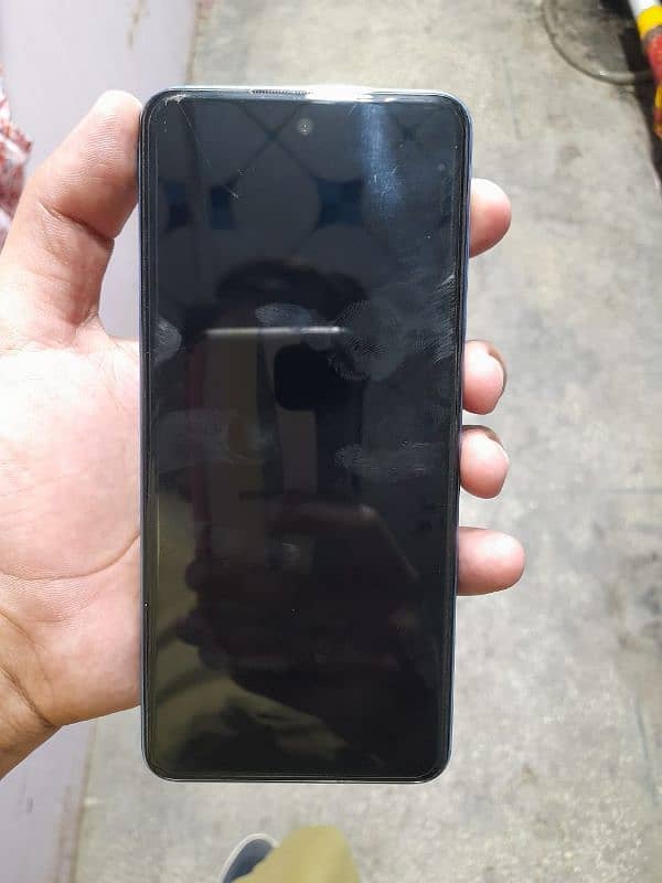 Infinix Hot 40i (8+8/256) 10/10 lush condition 6 Mnth worinty with Box 7