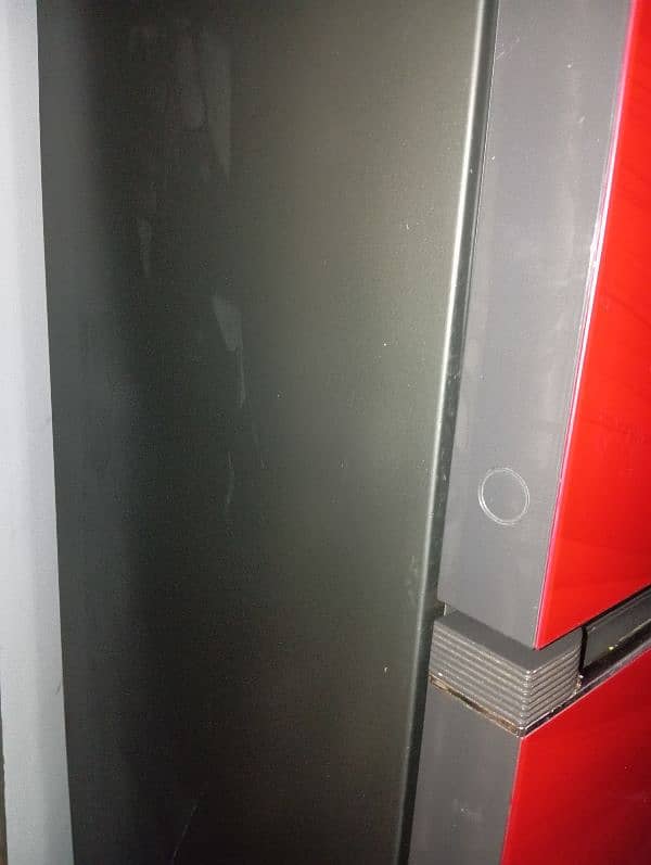 Heir full size fridge 10/10 condition 2