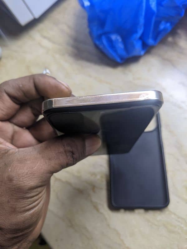 Infinix 40i condition 10x10 8 128GB urgent for sale full grunty 5