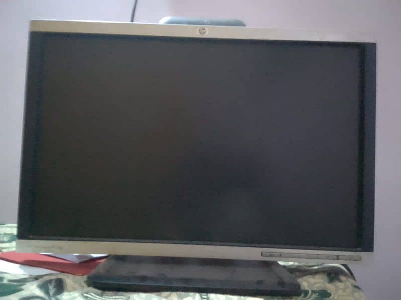 Computer system with new condition 10 out of 10 srf dhul lagii hoii h 3