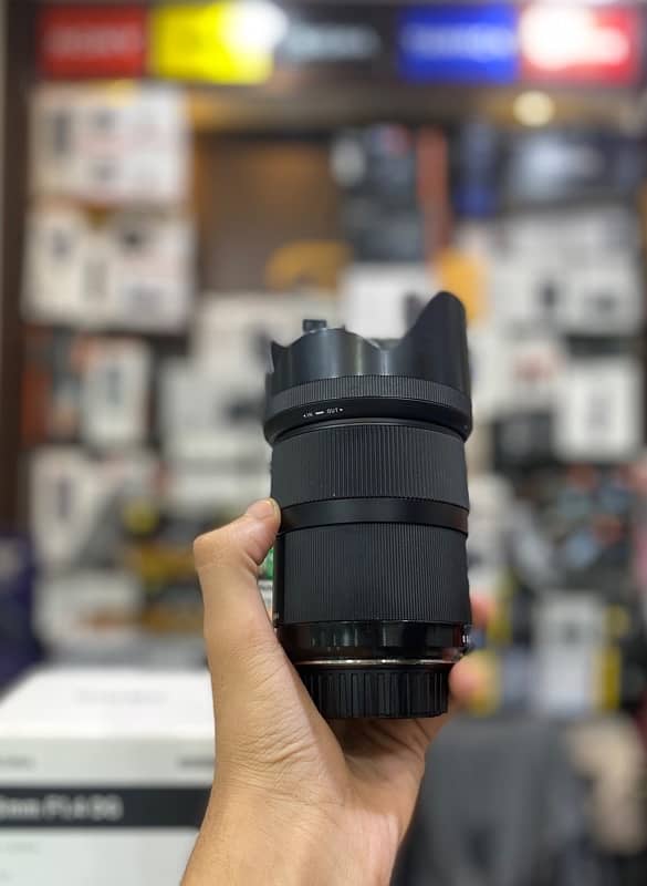 Sigma 35mm f/1.4 Dg Hsm Lens For Nikon (0300-5106150) 3