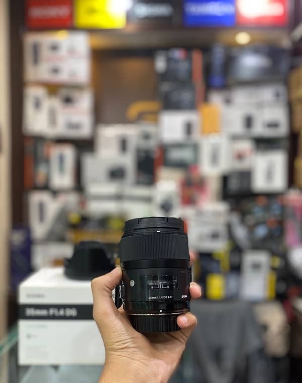 Sigma 35mm f/1.4 Dg Hsm Lens For Nikon (0300-5106150) 5