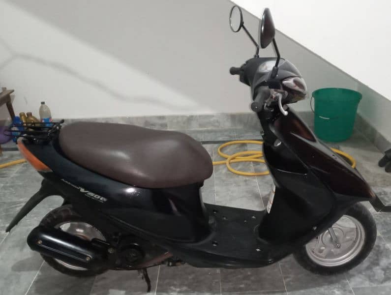 Suzuki address V50G 1