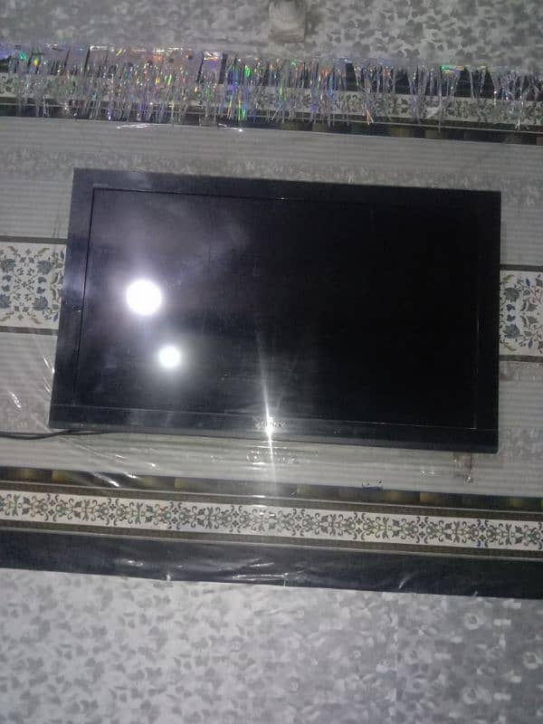 Bravia Sony LCD simple condition 10 by 10 0