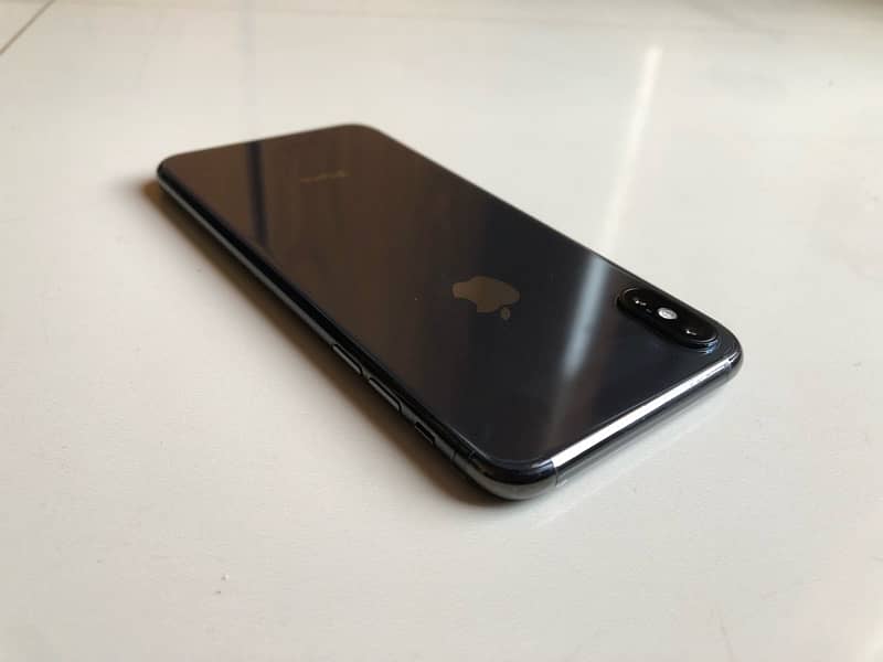 Mint Condition iPhone XS MAX 256gb Grey Non Pta E-Sim Remaining 1