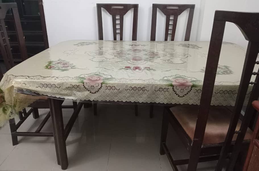 6 sitter solid wooden dinning table available 2