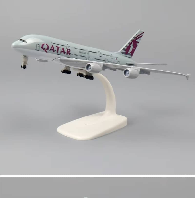 Airline Model PIA b777 saudia 747 emirates 777 qatar a380 qatar fifa 1