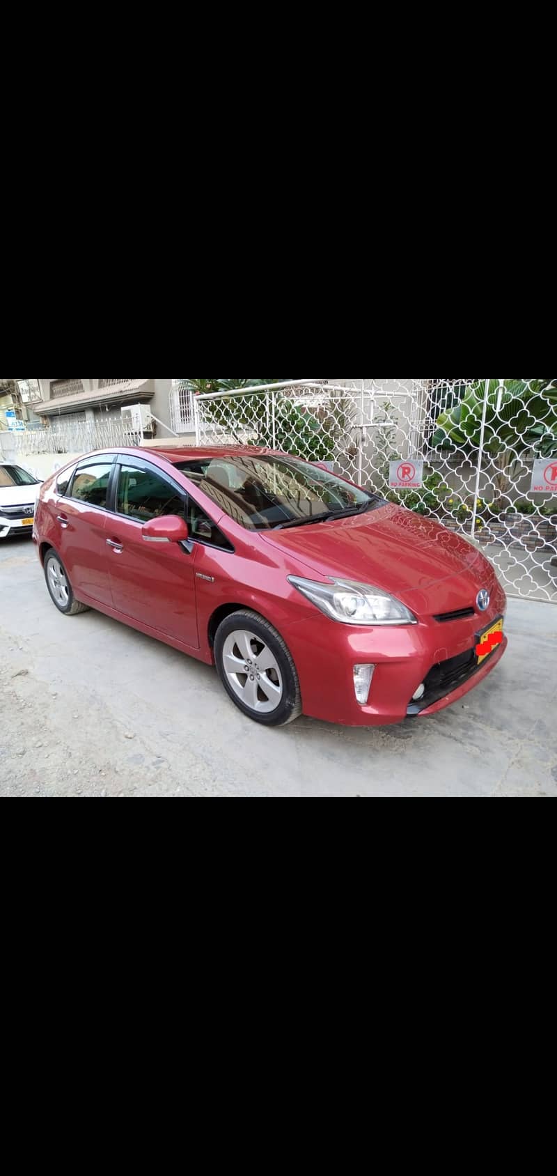 Toyota Prius 2012 1