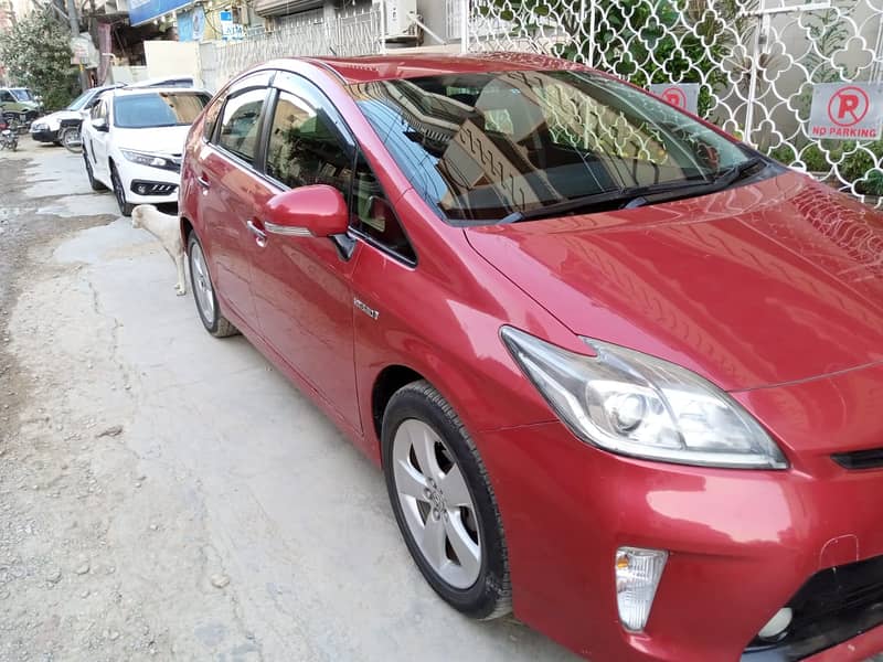 Toyota Prius 2012 3