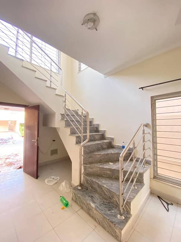 Precinct 11a villa for sale visit possible bahria town Karachi 3