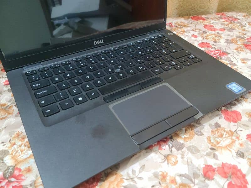 Dell latitude 5400 i5 8generation 8gb ram 256gb ssd in 10/10 condition 3