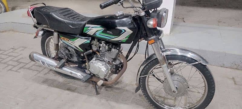 2010 model kaim ki awaz ha khli all ok 6