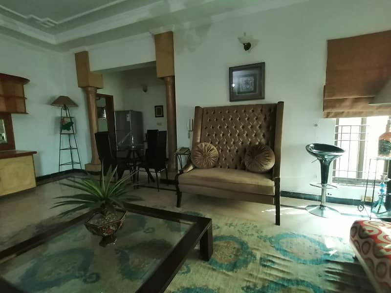 DHA 1 Kanal Fully Furnished Very Stylish Upper Portion For Rent In Phase 1 6