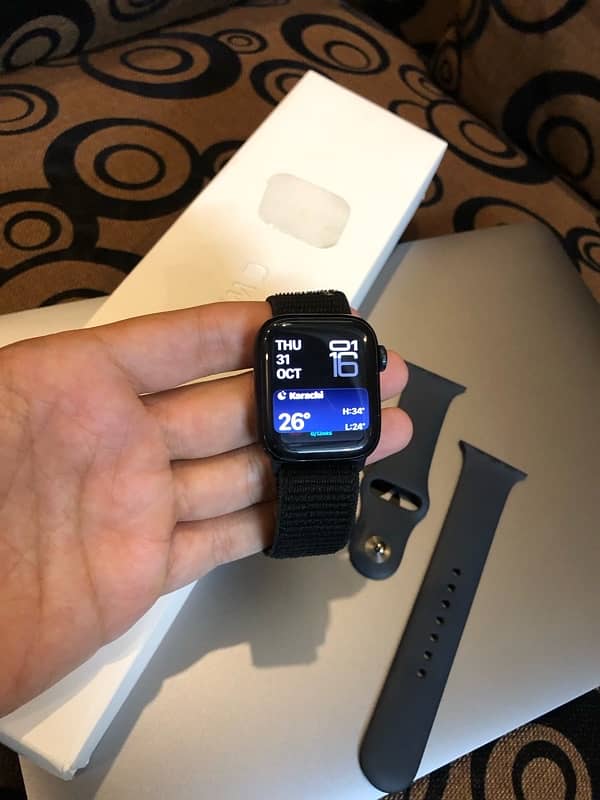 Apple Watch series 7 /- 03461809478 3