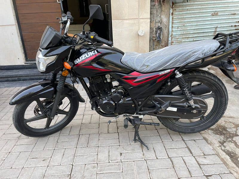 Suzuki GR150 (2022 model) 3