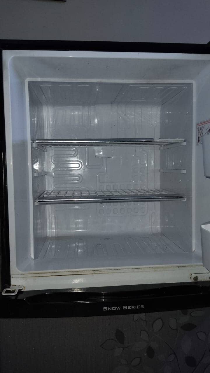 orient 14 cubic fridge 1