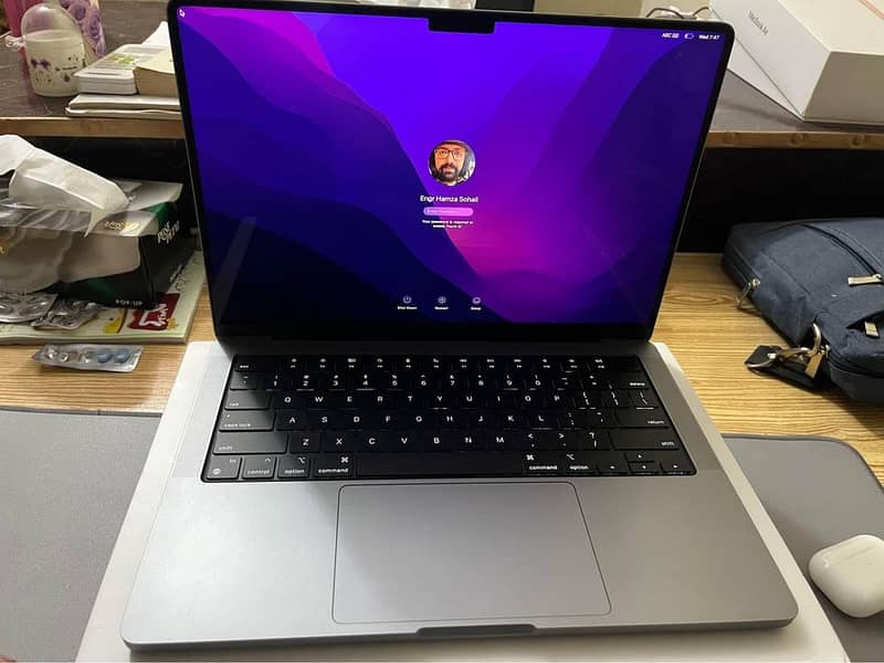 14" Macbook Pro 2021 with M1 Pro Chip 5