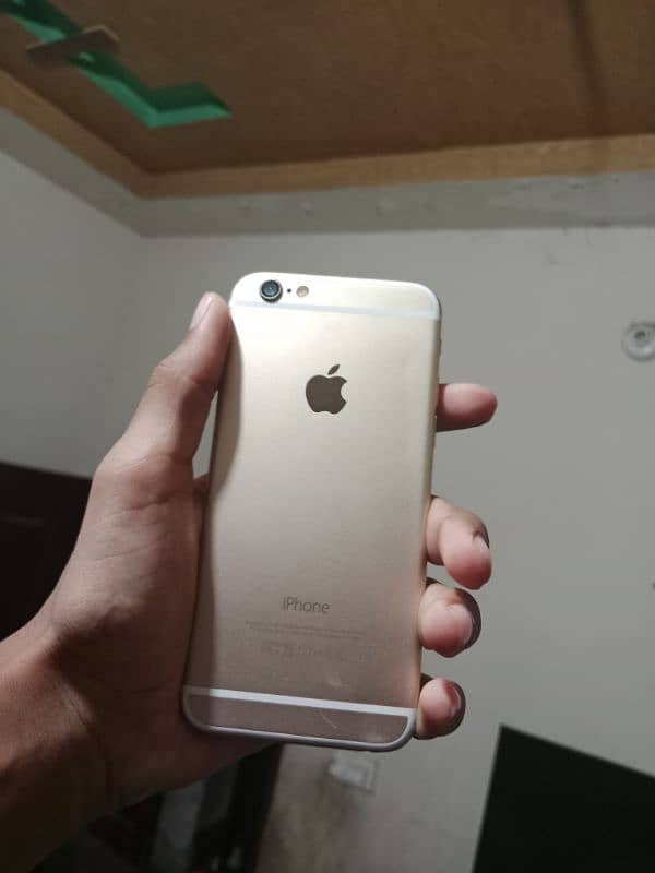 iPhone 6 PTA aproof 16 GB gold colour 6