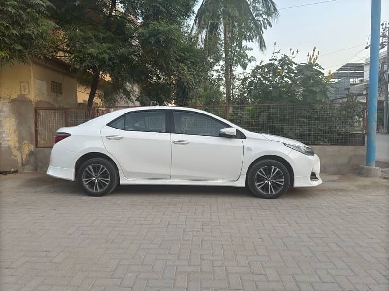 Toyota Corolla Altis 2022 1