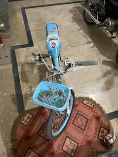 kids bicycle sale like new 0