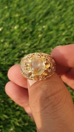 Natural Yellow sapphire (Pukhraj) From Sri lanka