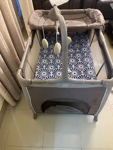 Baby Cot/ Play Pen 3