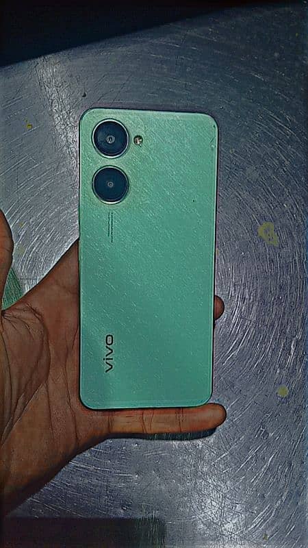 Vivo Y03 5