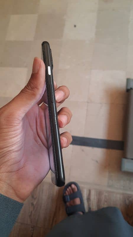 Google Pixel 4a5g 128gb 3