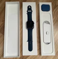 Apple watch series 6 with minior Dots