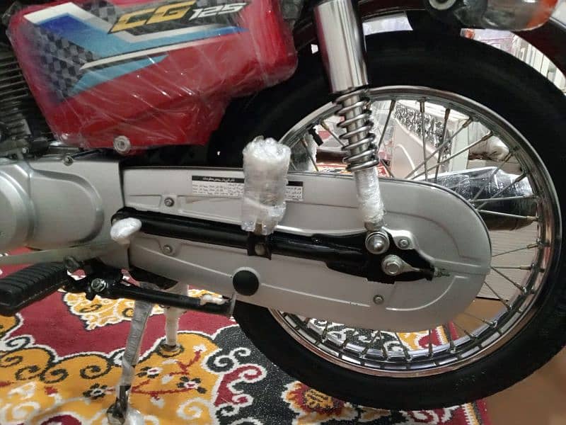 honda 125 2024 brand new bike  5th month ki hai 14