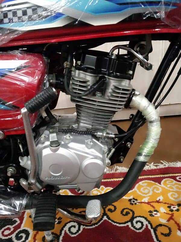 honda 125 2024 brand new bike  5th month ki hai 16