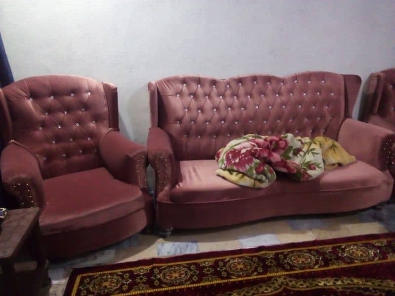 Used sofa set for seal 1