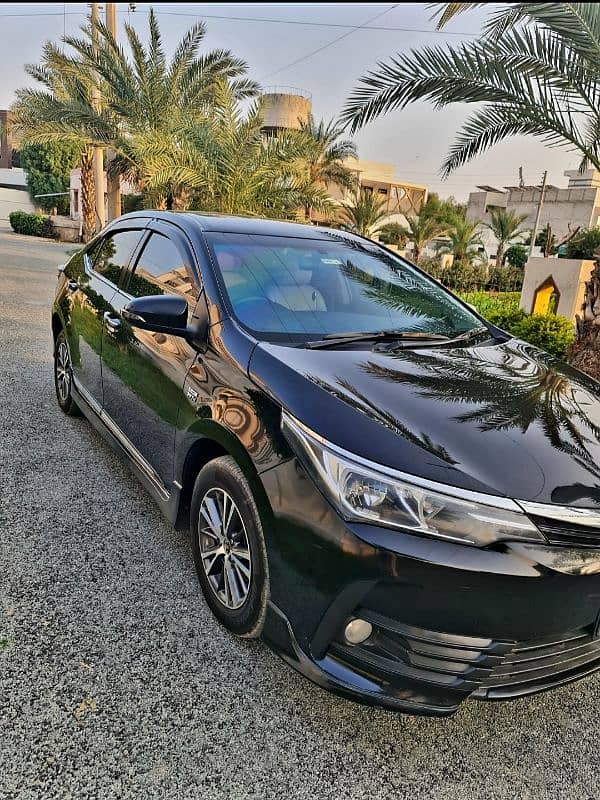 Toyota Corolla Altis 2015 1