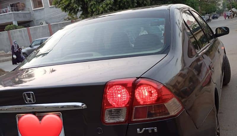 Honda Civic EXi 2005 7