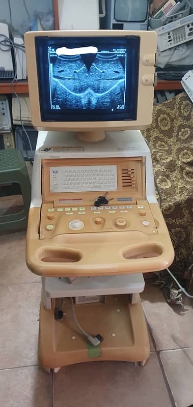 Ultrasound Machines Apollo-7,Toshiba Justvision400,SonoScape A5 &DUS60 1