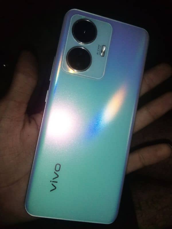 Vivo Y55 3