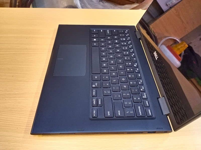 Dell Latitude 3390 Core i5 8th Generation 7