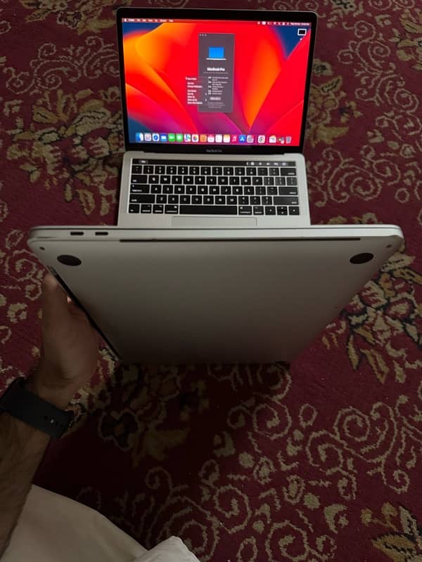 macbook pro 2017 15inch 3