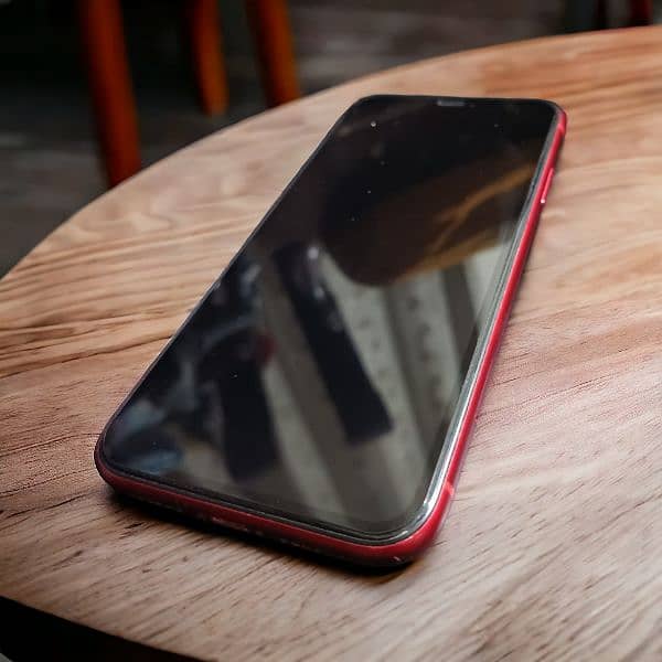 Apple iPhone XR(non-pta) - 64GB, Red, Excellent Condition 3