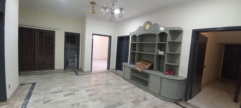 Ideal Location 1 Kanal Awesome Lower Portion with 3 Beds Available For Rent in Defence Phase 2 Block U Near LUMS 26